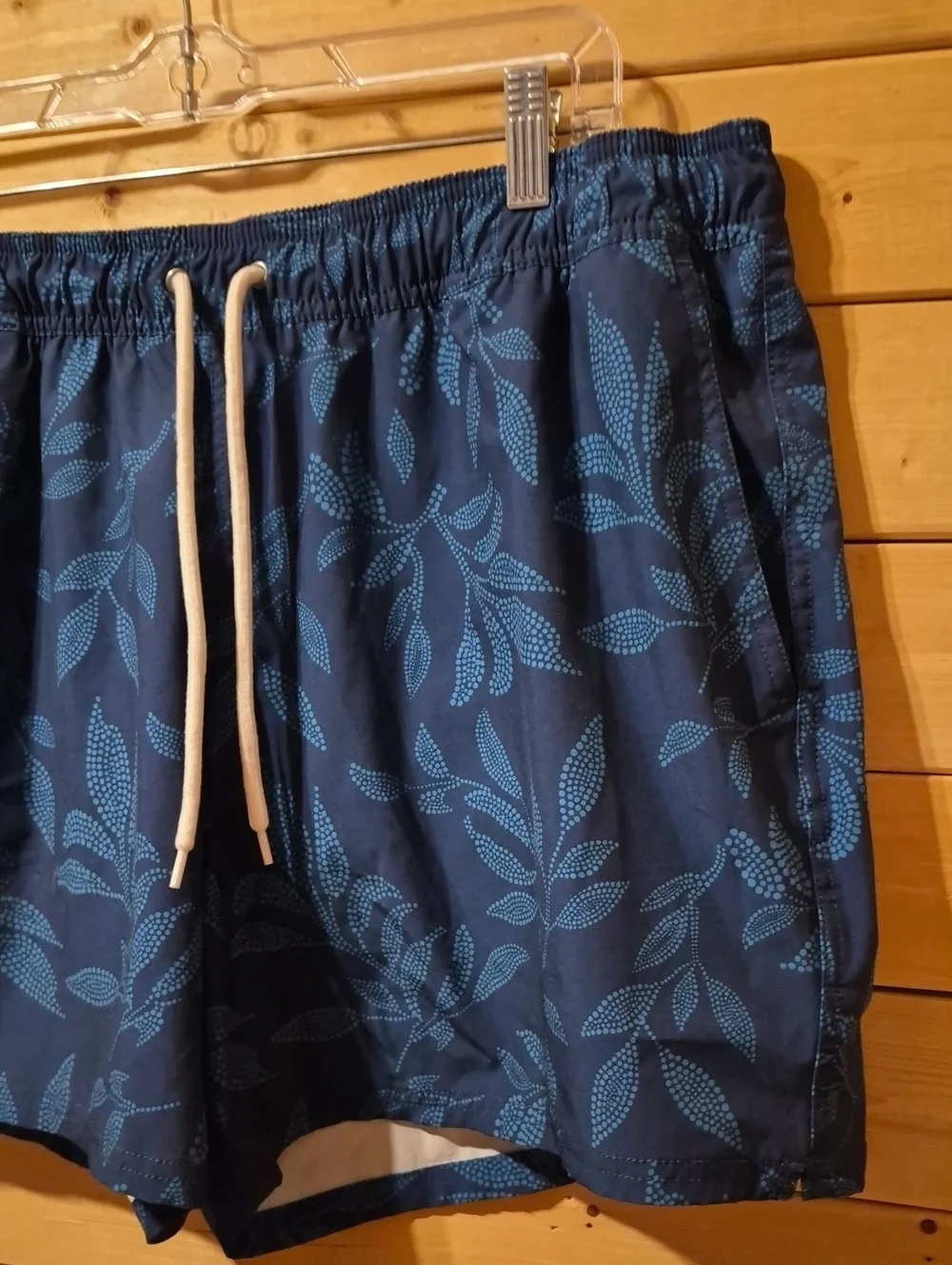 Mens J.Crew Swim Shorts Size XL Inseam 5in